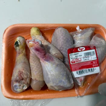 BİM Şubesinden Bozuk Piliç Bageti, Sağlık Endişesi Ve İade Talebi