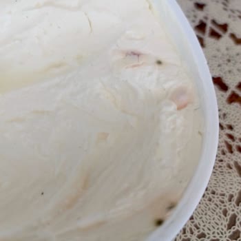 Sütaş Labne Peynirinde Küflenme Ve Güven Kaybı