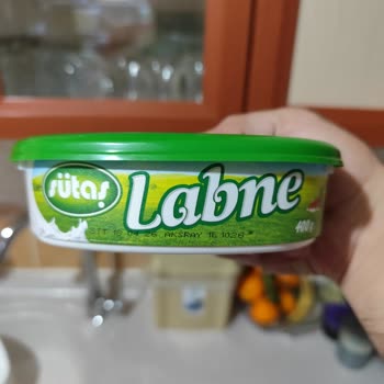 Sütaş Labne Peynirinde Küflenme Ve Güven Kaybı
