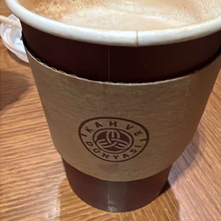 Normal Mocha Bulunamadı, White Mocha Tadından Memnun Değil