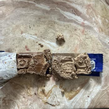 Nestle Crunch Çikolatasının Bozuk Çıkması Ve Sağlık Endişesi