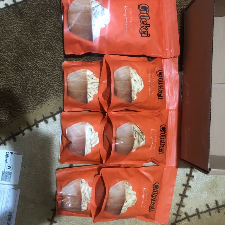 Çitlekçi Etiketsiz Çekirdek Gönderimi ve Umursamaz Müşteri Hizmetleri