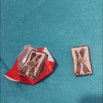 Ülker Napoliten Çikolata Bozulmuş Ve Sağlık Endişesi