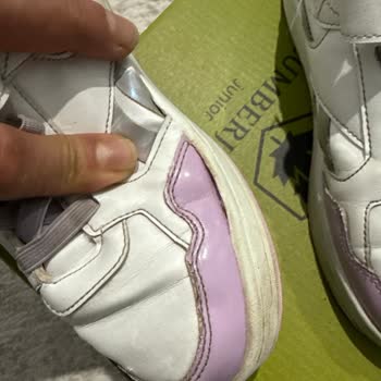 Çocuk Spor Ayakkabısının Hızlı Deforme Olması Ve Mağaza Reddetme Kararı