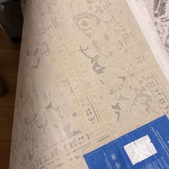 Ön Ödeme Talebi Ve Kirli Halı Teslimatı Nedeniyle Mağduriyet