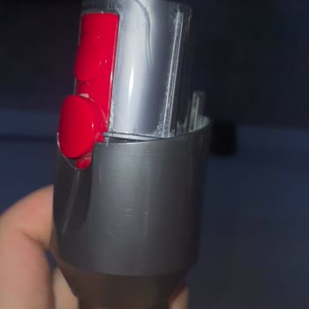 Dyson V12 Detect Slim Boru Kırılma Sorunu Ve Destek Eksikliği