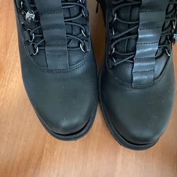 Ayakkabı Dünyası Botta Kalite Sorunu Ve Ücret İadesi Talebi