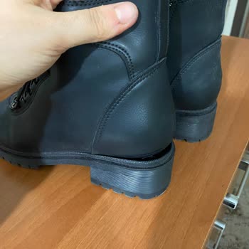 Ayakkabı Dünyası Botta Kalite Sorunu Ve Ücret İadesi Talebi