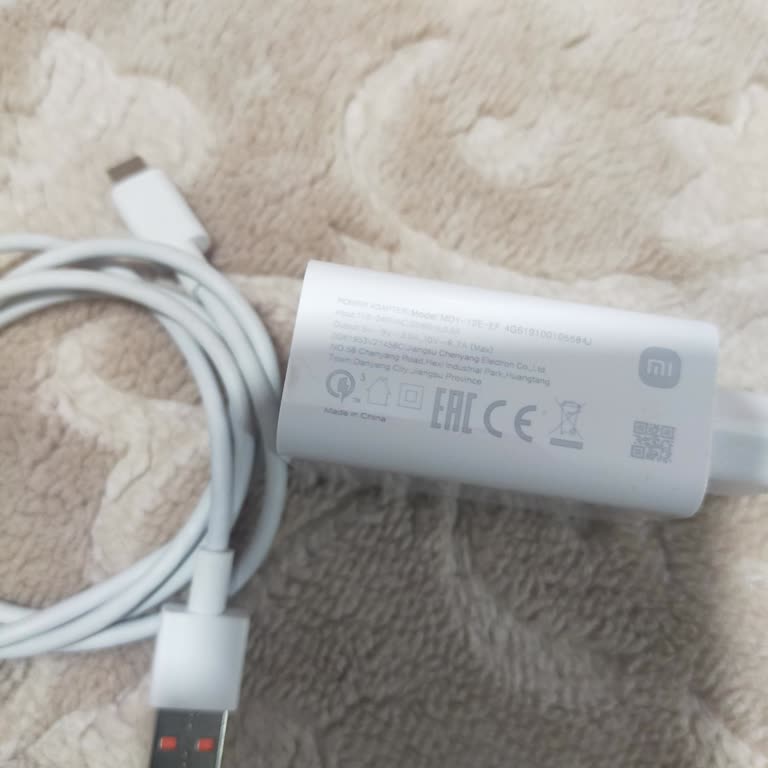 Marketimcepte Yavaş Şarj Ve Orijinal Olmayan Şarj Aleti Hepsiburada'da Cevapsız Satıcı