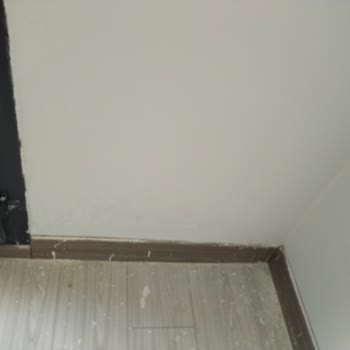 Çevre Ve Şehircilik Bakanlığı Deprem Sonrası Verilen Daire Konum ve Eksiklikleriyle Kullanılamaz