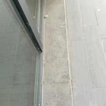 Çevre Ve Şehircilik Bakanlığı Deprem Sonrası Verilen Daire Konum ve Eksiklikleriyle Kullanılamaz