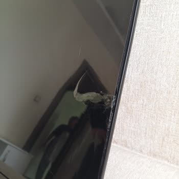 Vatan Bilgisayar'dan Hasarlı Samsung TV Teslimi Ve Yardımsız Servis