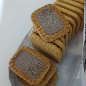 Eti Gıda Son Kullanma Tarihi Geçmemiş Bisküvinin Çikolatası Renk Değiştirdi