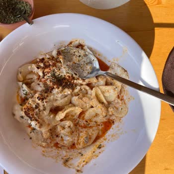 İkizdere Halk Eğitimi Merkezi İkizdere Florası Sosyal Tesisi Şikayeti