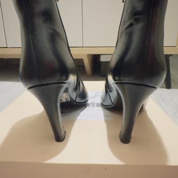 Topukları Yamulan Botta Onarım Yok, Para İadesi Talebi