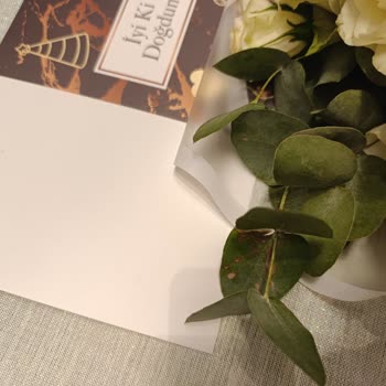 Sipariş Edilen Çiçek Aranjmanı Görseldekinden Farklı Ve Soluktu