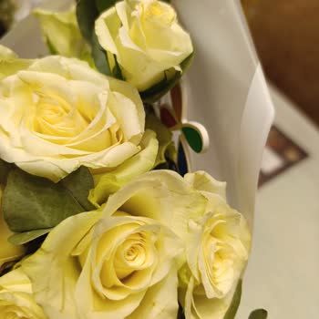 Sipariş Edilen Çiçek Aranjmanı Görseldekinden Farklı Ve Soluktu