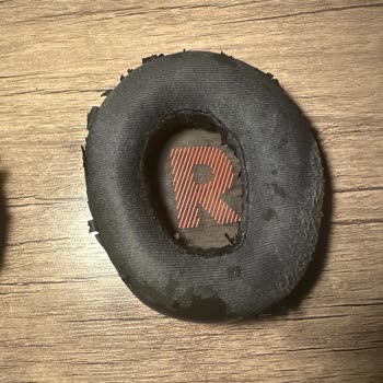 JBL Quantum 610 Pedleri Soyuldu, Yedek Parça Bulunamıyor