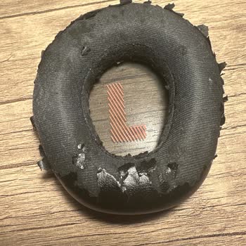 JBL Quantum 610 Pedleri Soyuldu, Yedek Parça Bulunamıyor