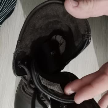 Polaris Botunda Açılma Ve Renk Atması, Mağaza Müşteri Hatası İddiası