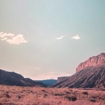 Samsung 65QN800C TV'de Çizgiler Ve Donmalar Yayın Kalitesini Düşürüyor