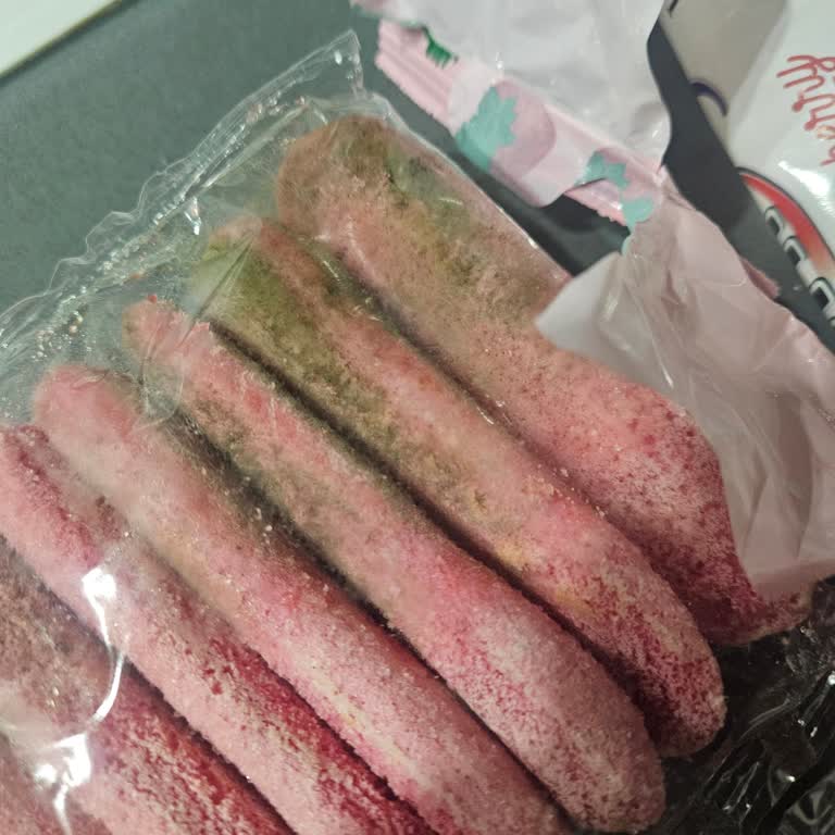 Son Kullanma Tarihi Geçmemiş Üründe Küf: Pesotti Kedi Dili Ve Migros'ta Hijyen Sorunu