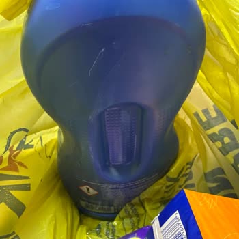 Siparişte Deterjan Dökülmesi Ve Müşteri Hizmetinden Cevap Gelmemesi