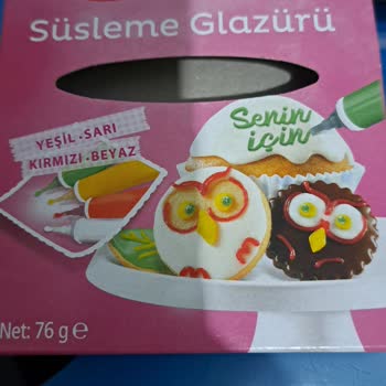 Dr. Oetker Süsleme Glazür Anında Donuyor, Şekil Vermiyor