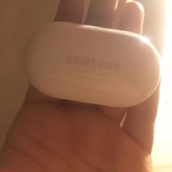 Şarj Kutusunda Işık Yanmayan Samsung Galaxy Buds Plus İçin Ücretsiz Tamir İsteği