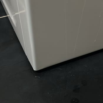 Arçelik Çamaşır Ve Kurutma Makinesi Aşırı Ses Ve Su Sızıntısı Nedeniyle İade Talebi