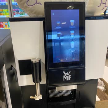 Shell İstasyonunda Kahve Makinesinin Latte Miktarı Eksik Ve Personel Saygısız