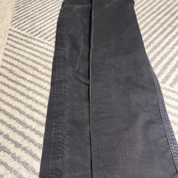 Renk Atan Kot Pantolon Ve 6 Aylık Süre Sınırı Nedeniyle Mağaza Yardım Reddetmesi