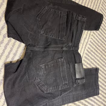 Renk Atan Kot Pantolon Ve 6 Aylık Süre Sınırı Nedeniyle Mağaza Yardım Reddetmesi