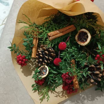 Stok Yok Deyip Gönderilen Böcekli Ve Kalitesiz Çiçek Kabul Edilemez