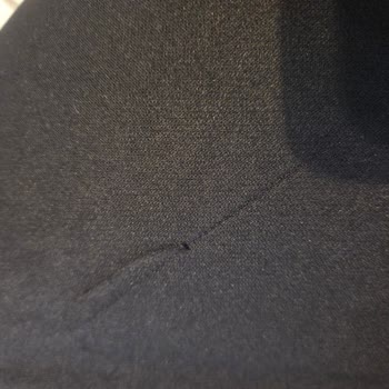 Hasarlı Siyah Pantolon İçin Ücret İadesi Talebi