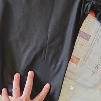 Hasarlı Siyah Pantolon İçin Ücret İadesi Talebi