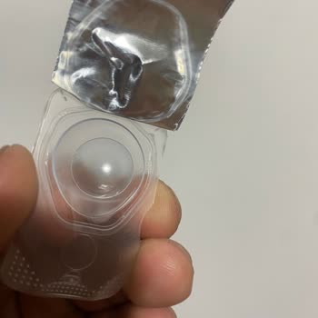 Kurumuş Lens Gönderildiği İçin İade Talebi Ve Cevap Bekleniyor