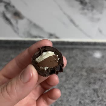 Şok Mağazasından Bozulmuş Kahve Dünyası Çikolatası Değişim Talebi