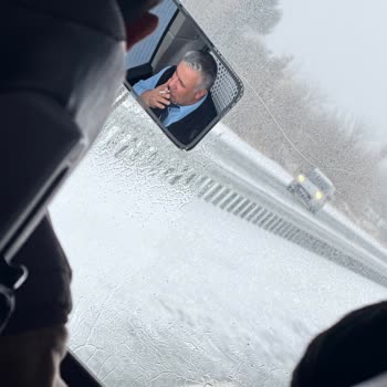 Vangölü Şoförünün 14 Saat Süren Yolculukta Sigara İçmesi Sağlık Ve Konfor Sorunu