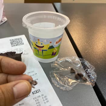 Burger King Çocuk Menüsündeki Oyun Hamurunda Cam Parçaları Bulundu