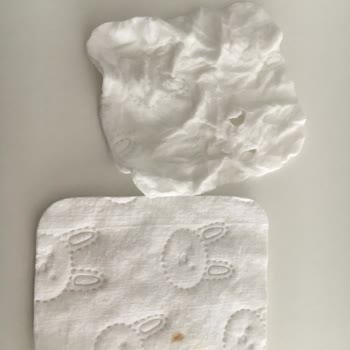 E-Bebek Mağazasından Aldığım Bebek Temizleme Pamukları Sürekli Defolu Ve Lekeli