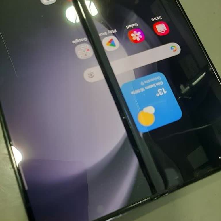 Samsung Z Fold 7 İç Ekran Sorunu: Kullanıcı Hatası İddiası Ve 25.000 TL Ücret Talebi