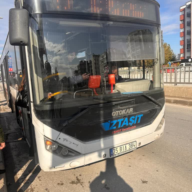Kadın Şoförün Saygısız Sözleri Askeri Personeli Küçük Düşürdü