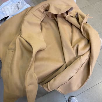 Görseldeki Kaliteyle Uyuşmayan Kaban Ve Ücretli İade Talebi