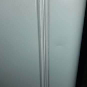 Arçelik Servisi Kurulum Sırasında Derin Dondurucu Kapağını Zarar Verdi, Sorumluluk Almıyor