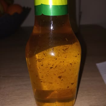 Kühne Elma Ve Üzüm Sirkelerinde Kabuk Benzeri Parçalar