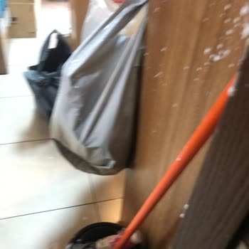 Getir'den Aldığım Tarih Geçmemiş Kefir Şişesi Patladı Ve Yüzüme Sıçradı