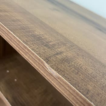 Kusurlu TV Ünitesi, Uzun Bekleme Süresi Ve Kaba Satıcı Tutumu