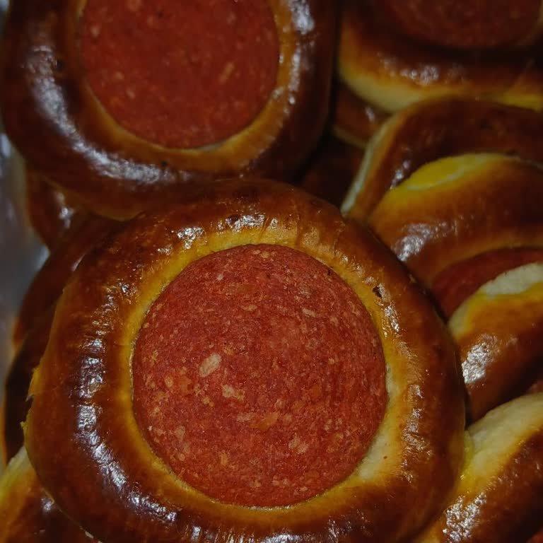 Çiğ Ve Yanık Mini Pizza, Hijyen Sorunu Ve Müşteri İhmaline Karşı Şikayet