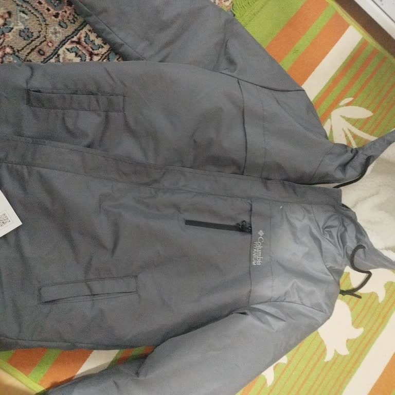 Dinamik İletişim Reklamcılık’tan Aldığım Mont Beden Uyumlu Değil Ve Kalite Düşük